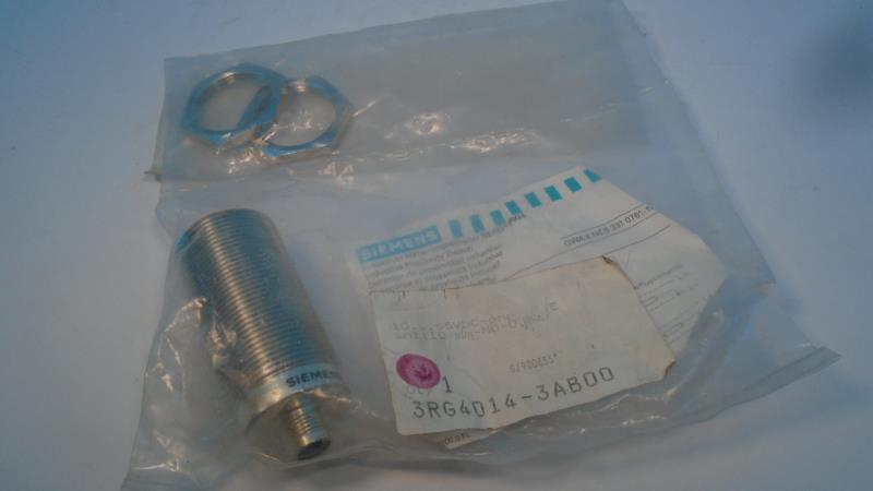 SIEMENS 3RG4014-3AB00