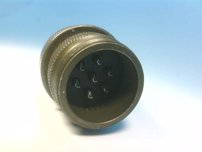 AMPHENOL MS3106A24-27SW