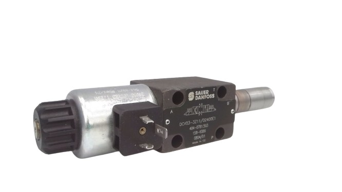 DANFOSS DCV03-3Z11/02400E1