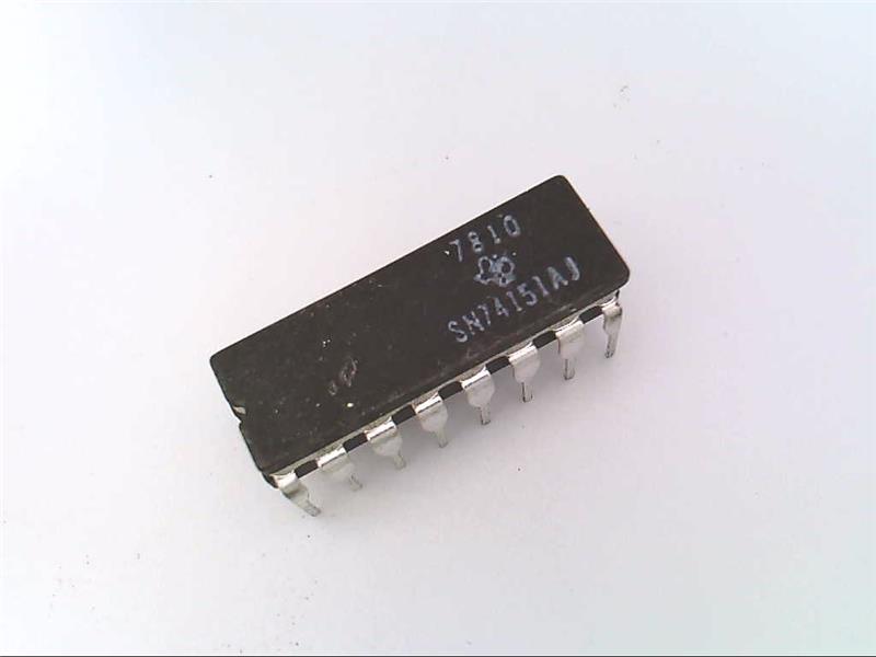 TEXAS INSTRUMENTS SEMI SN74151AJ