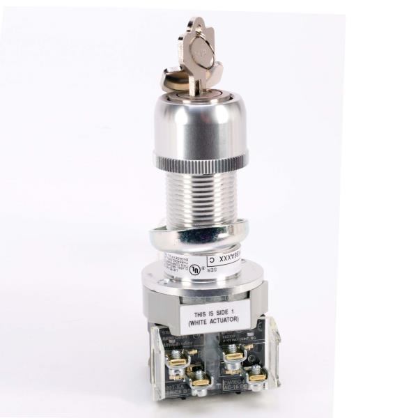 ALLEN BRADLEY 800H-JP50KB7AXXX