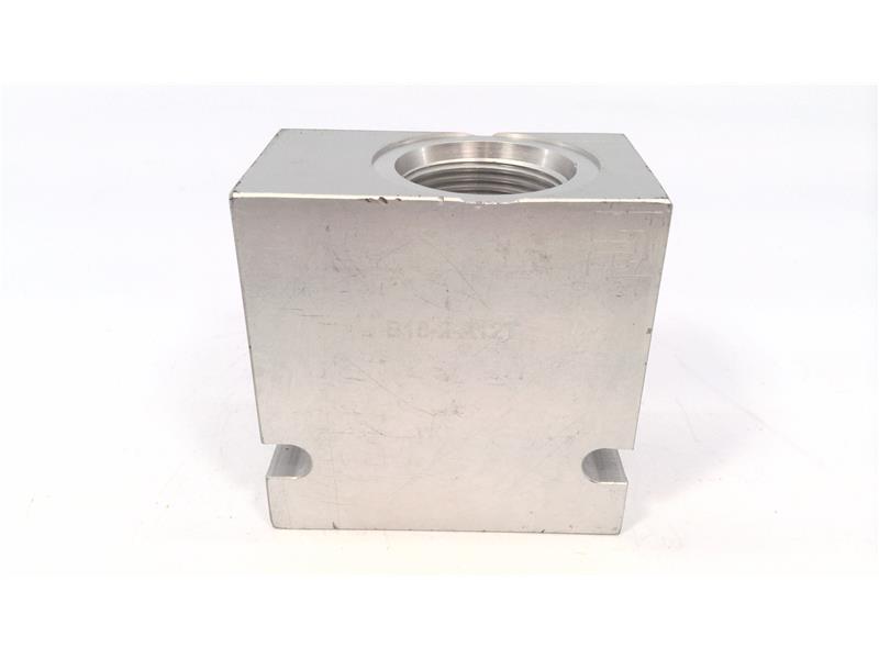 B16-2-A12T by PARKER