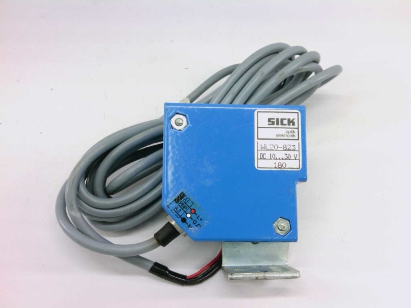 SICK WL20-823