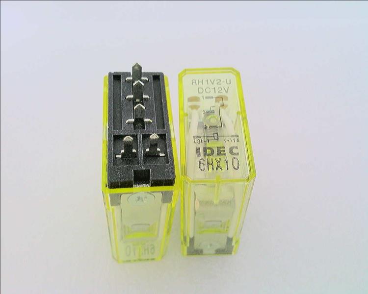 IDEC RH1V2-UDC12V