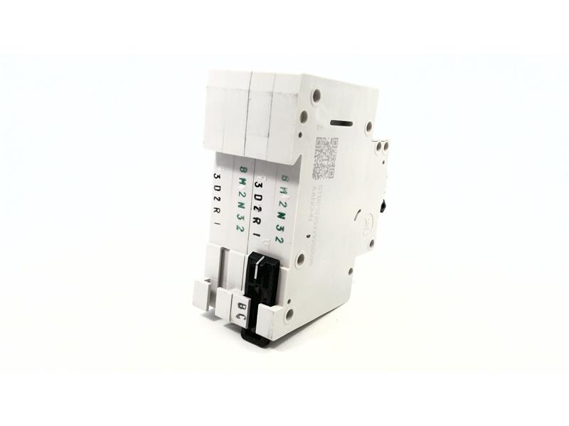 EATON CORPORATION FAZ-D3-2