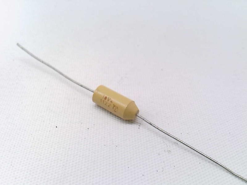 VISHAY 173D476X9010X