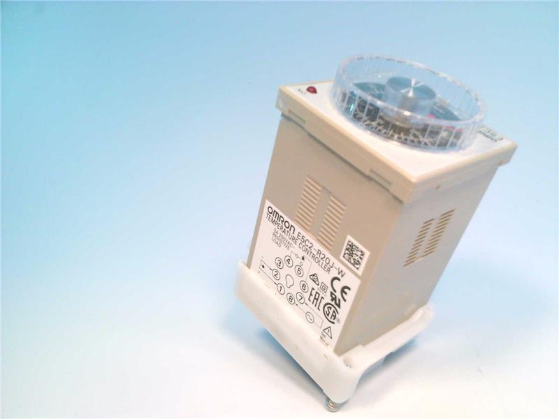 OMRON E5C2-R20J-W AC100-240 32-752