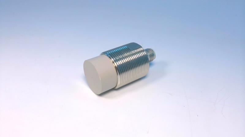 OMRON E2EG-X18MB1-M1