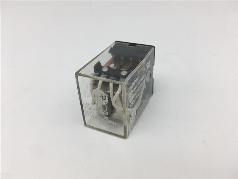 ALLEN BRADLEY 700-HC24A2
