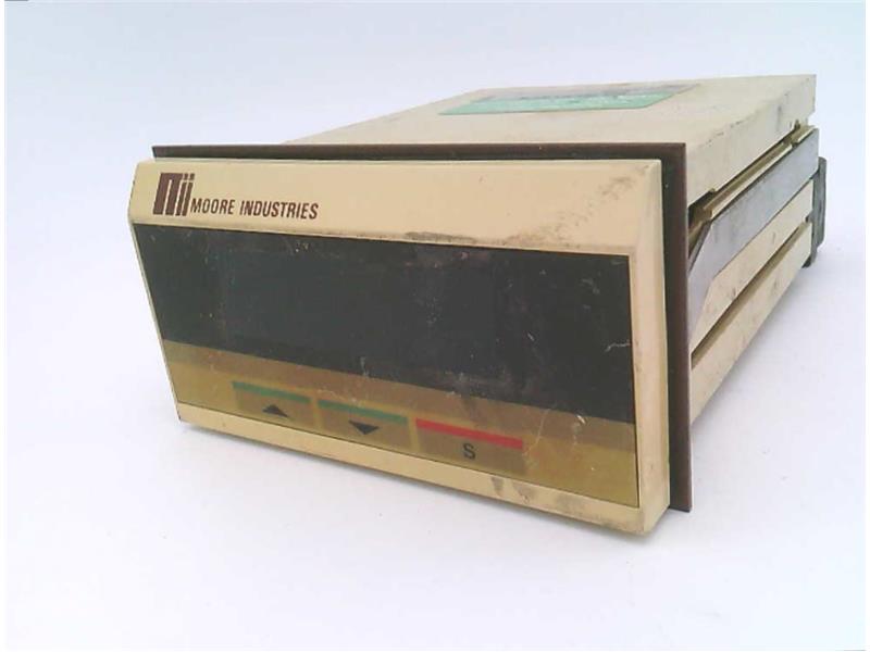 MOORE INDUSTRIES DSM/0-10V/0.00-5.00/117AC-F