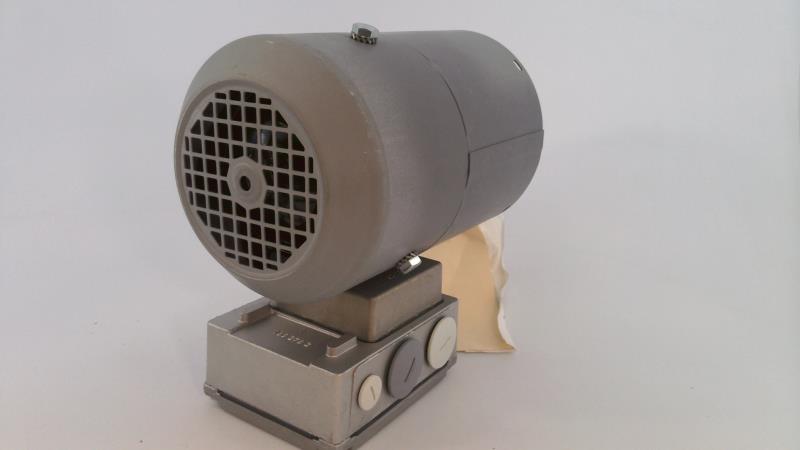 SEW EURODRIVE 01823582