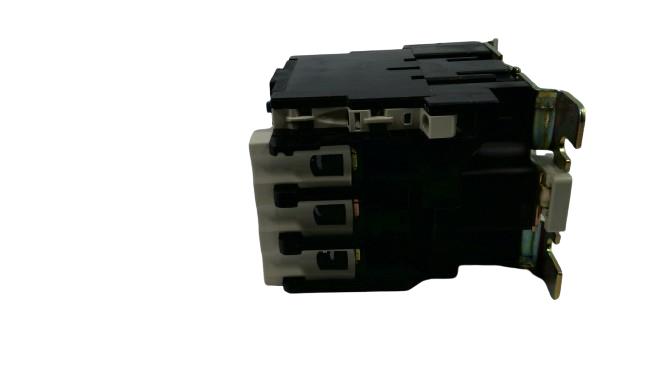 SCHNEIDER ELECTRIC LC1D4011FE7