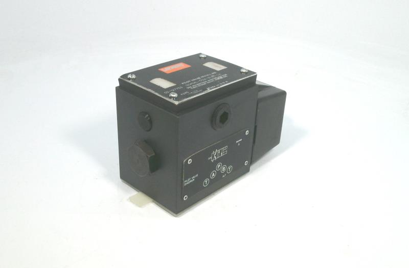 EATON CORPORATION DG4S4L-012A-B-60-LH