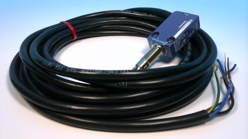 SCHNEIDER ELECTRIC XCMD25F2L5