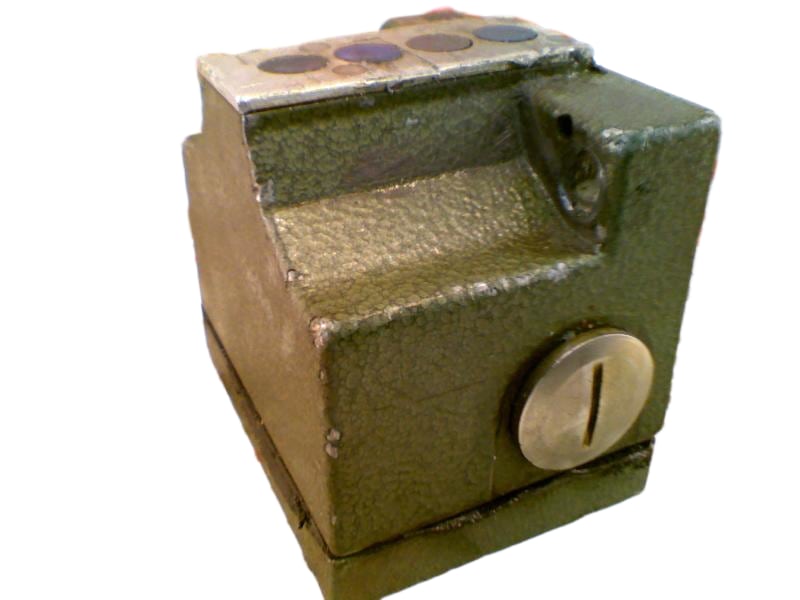 BALLUFF BES-516-B4-EK12-610
