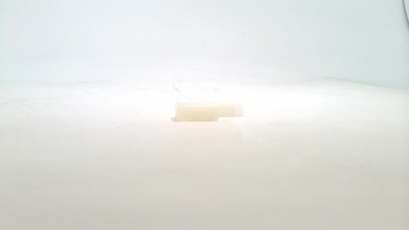 TE CONNECTIVITY 521198-1