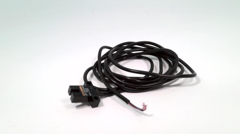 OMRON EE-SPX306-W2A 2M