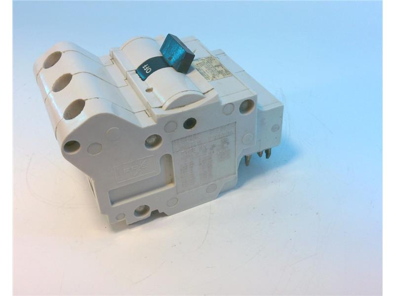 SCHNEIDER ELECTRIC NA330