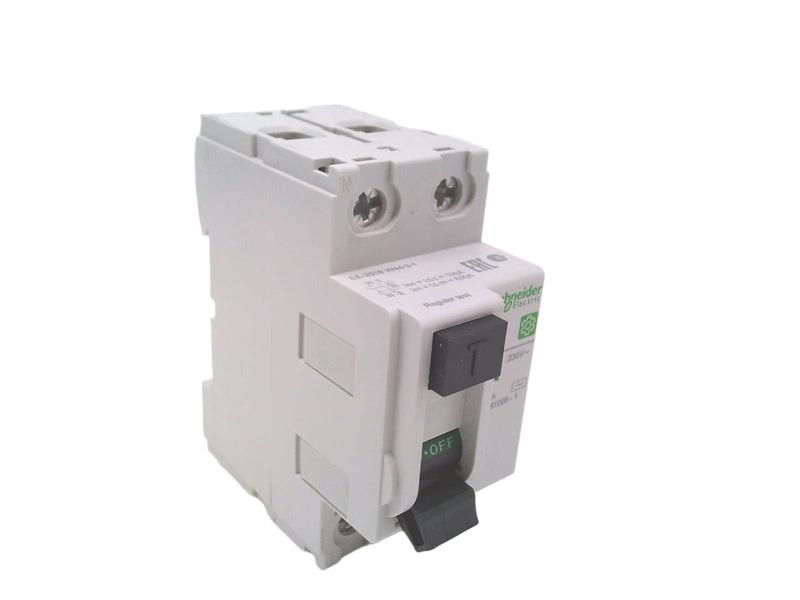 SCHNEIDER ELECTRIC M9R11240
