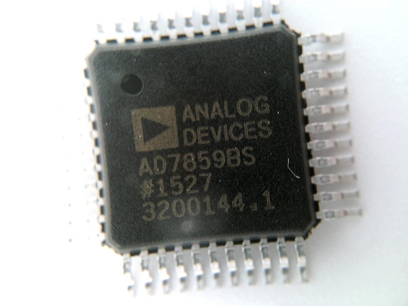 ANALOG DEVICES AD7859BSZ