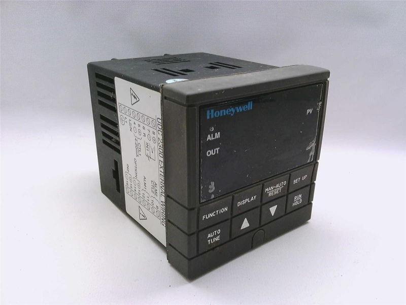 HONEYWELL DC230B-EE-0A-10-0B0P000-00-0