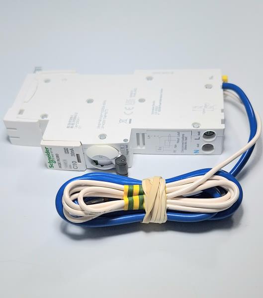 SCHNEIDER ELECTRIC SEE110C03