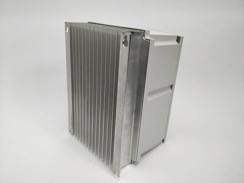 SCHNEIDER ELECTRIC ATV21WU22N4C