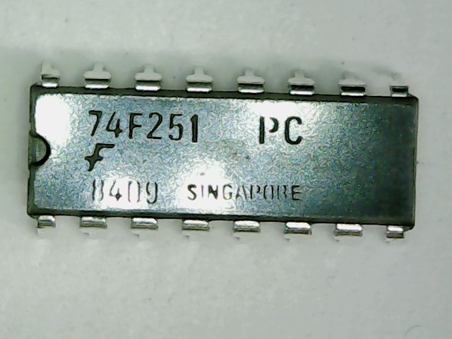 ON SEMICONDUCTOR 74F251APC