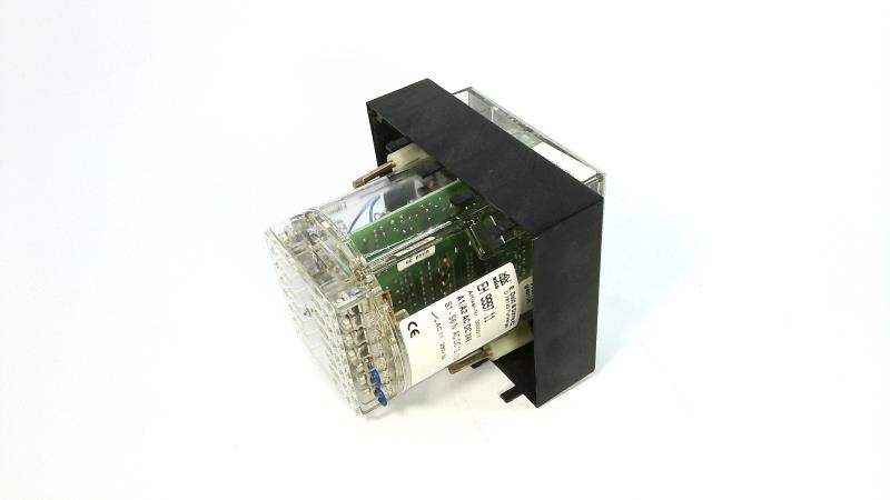 DOLD EH9997.11 AC/DC24V US=12-70V