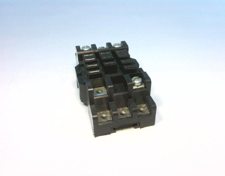 YOUNG INDUSTRIES NDSQ-11