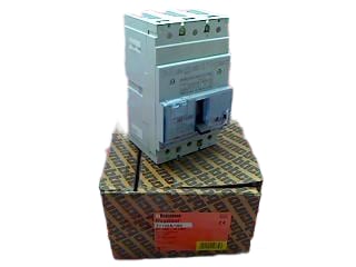 LEGRAND T7133A/160