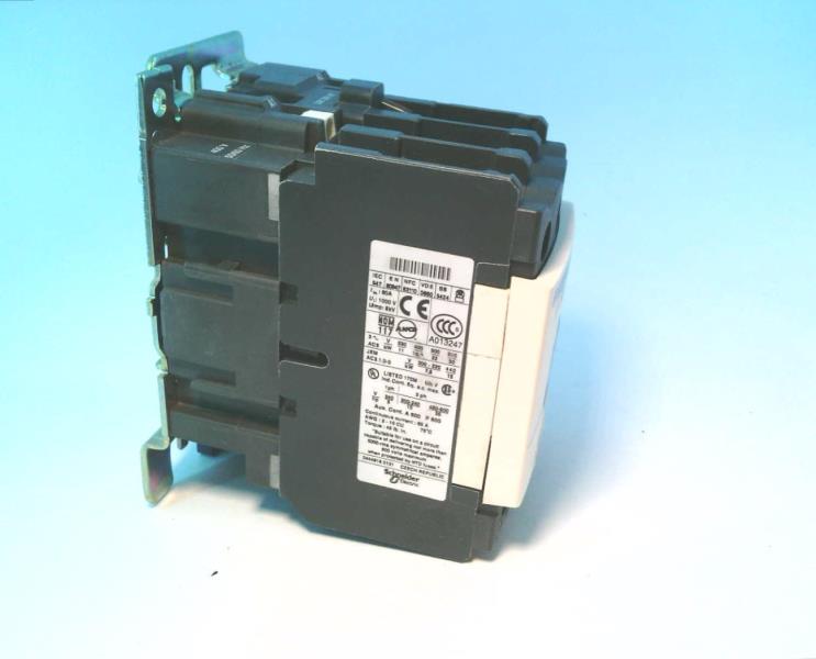 SCHNEIDER ELECTRIC LC1D40V7