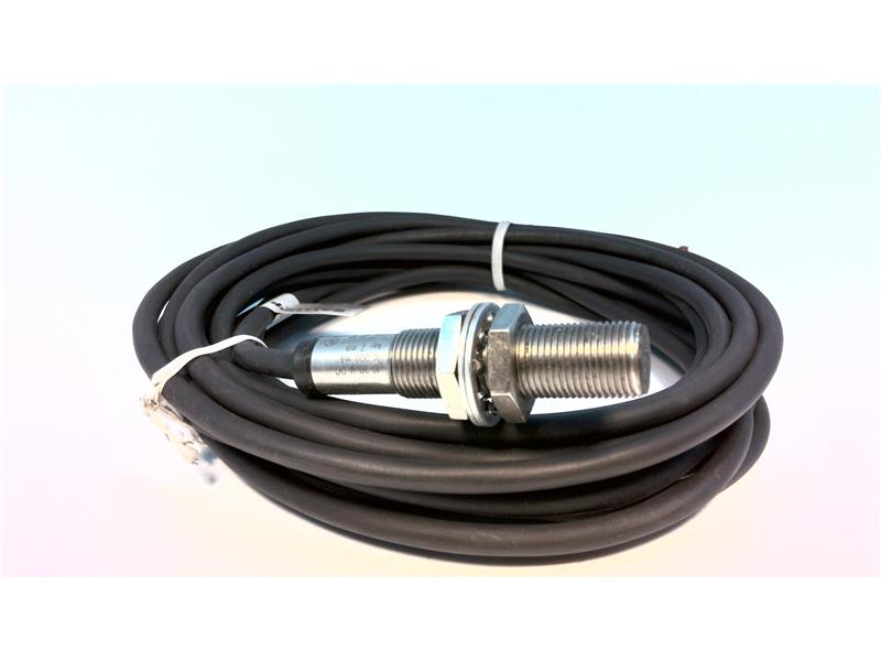 BALLUFF BES 516-325-BO-C-PU-05