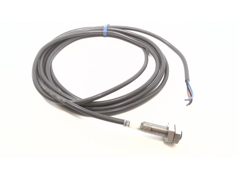 OMRON E2A3-S08KS03-WP-B1 2M