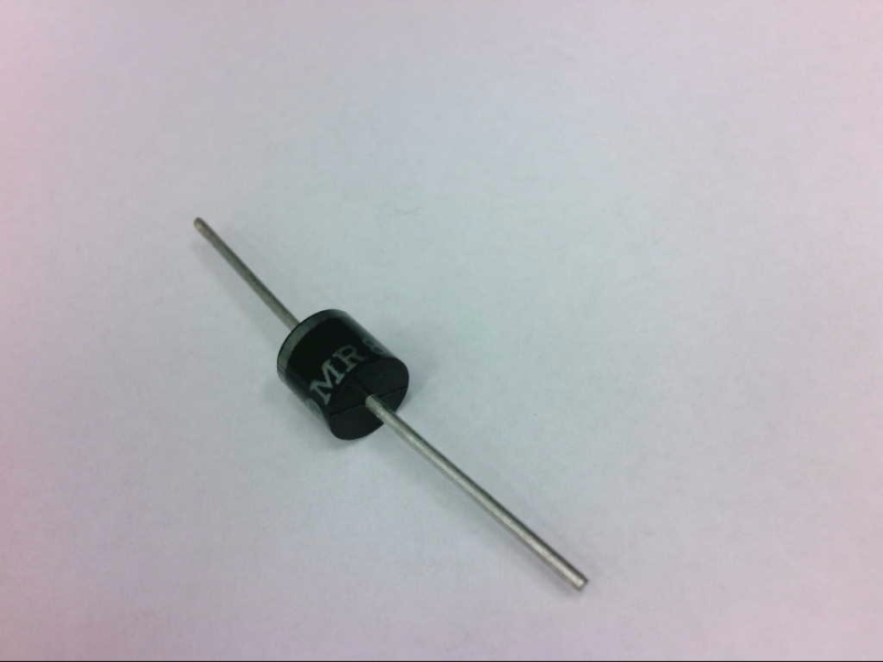 NXP SEMICONDUCTOR MR824