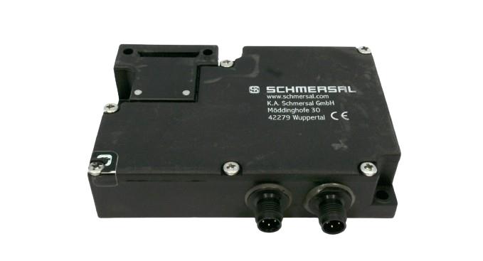 SCHMERSAL AZM161ST-01/11RK-024-2111-1/2566