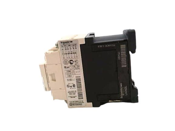 SCHNEIDER ELECTRIC CAD326EDS135