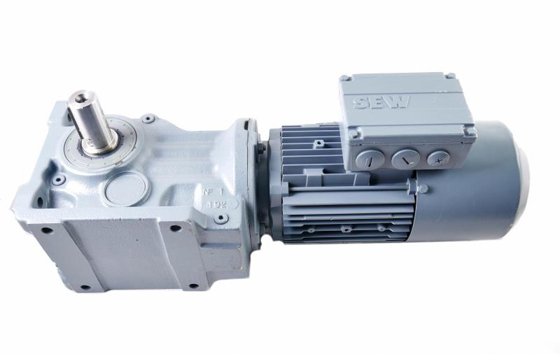 R17DT80K8/4/BMG/HR by SEW EURODRIVE