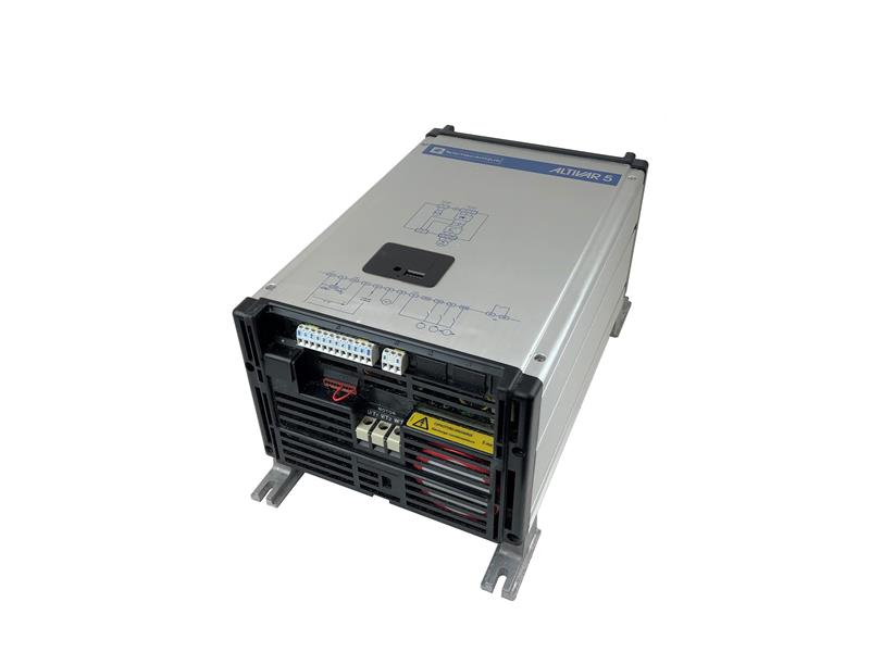 SCHNEIDER ELECTRIC ATV45U22M