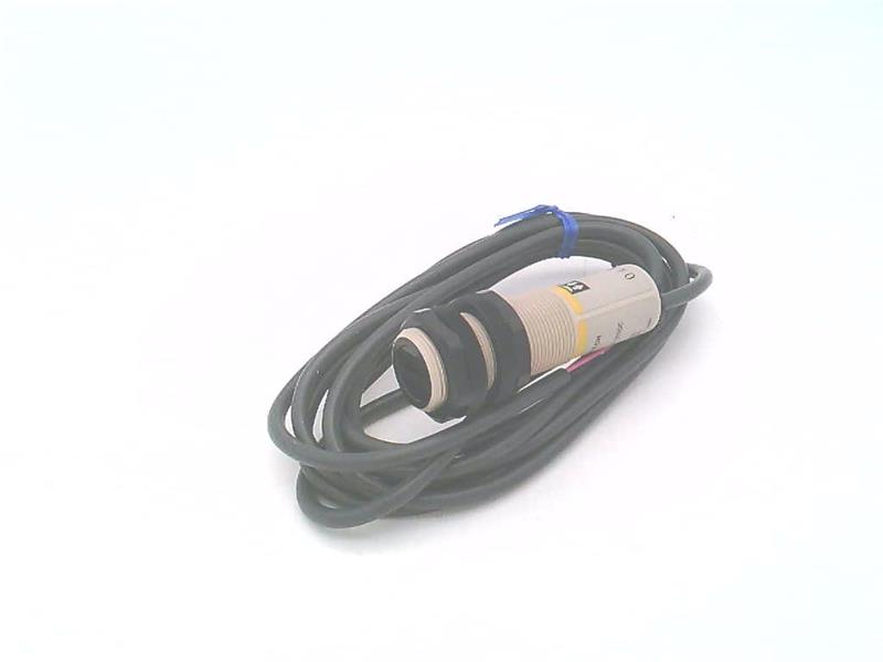 OMRON E3F2-R2B4-E-2M