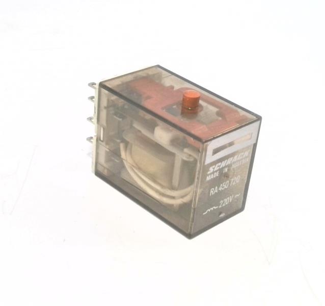 RA450720-220 by TE CONNECTIVITY