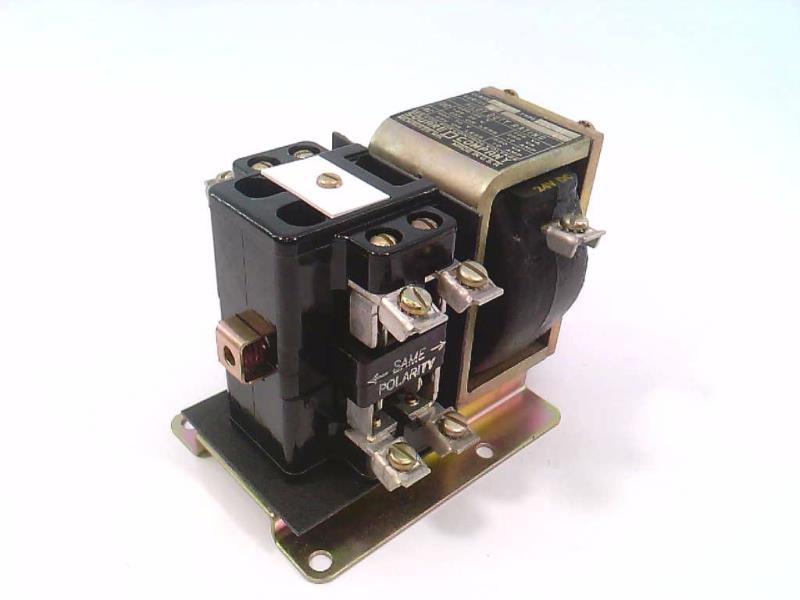 SCHNEIDER ELECTRIC 7001-DO22-24VDC