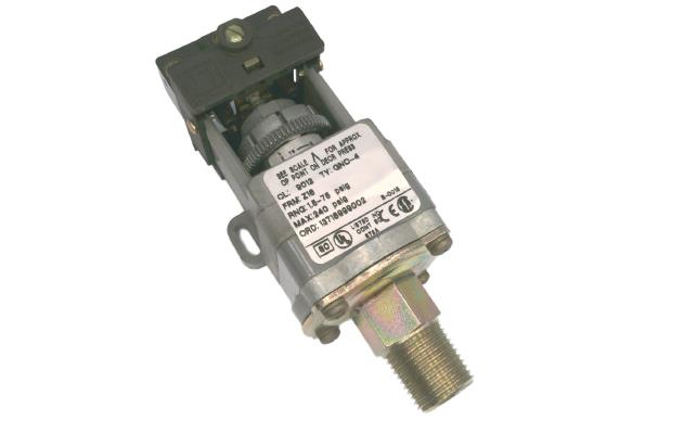 TELEMECANIQUE SENSORS 9012GNO4