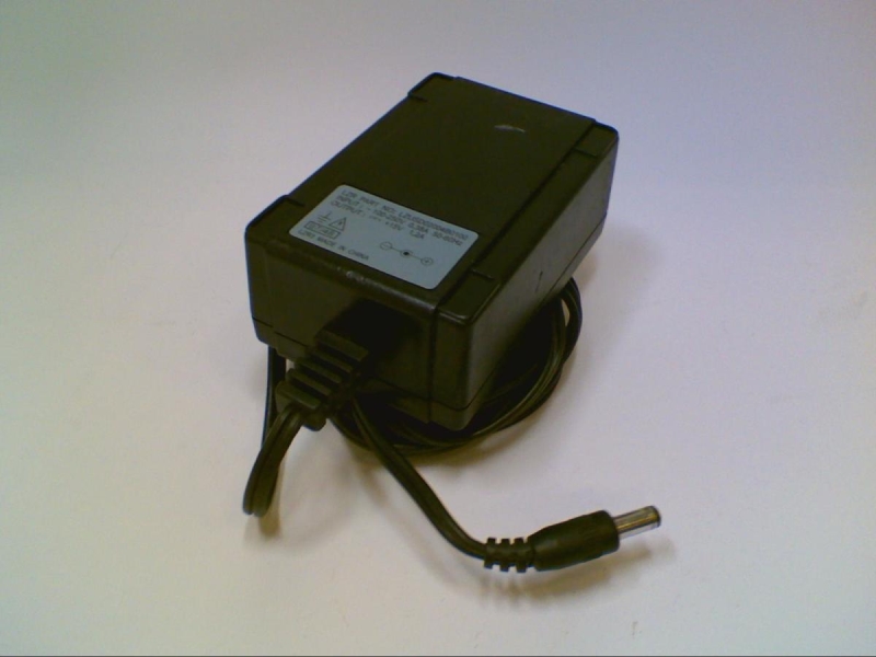 LZR ELECTRONICS LZUSD02004B0100