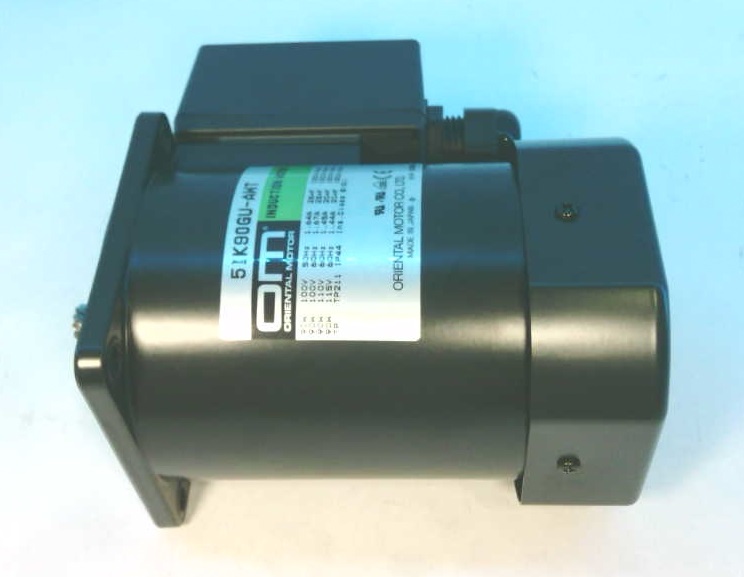 ORIENTAL MOTOR 5IK90GU-AWTU