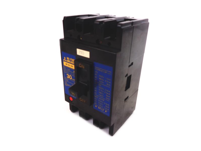 MITSUBISHI NF30-SS-3P-3A-AX