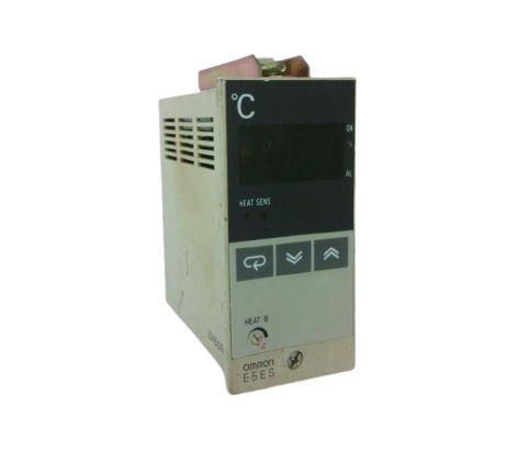 OMRON E5ES-R1KJ-520