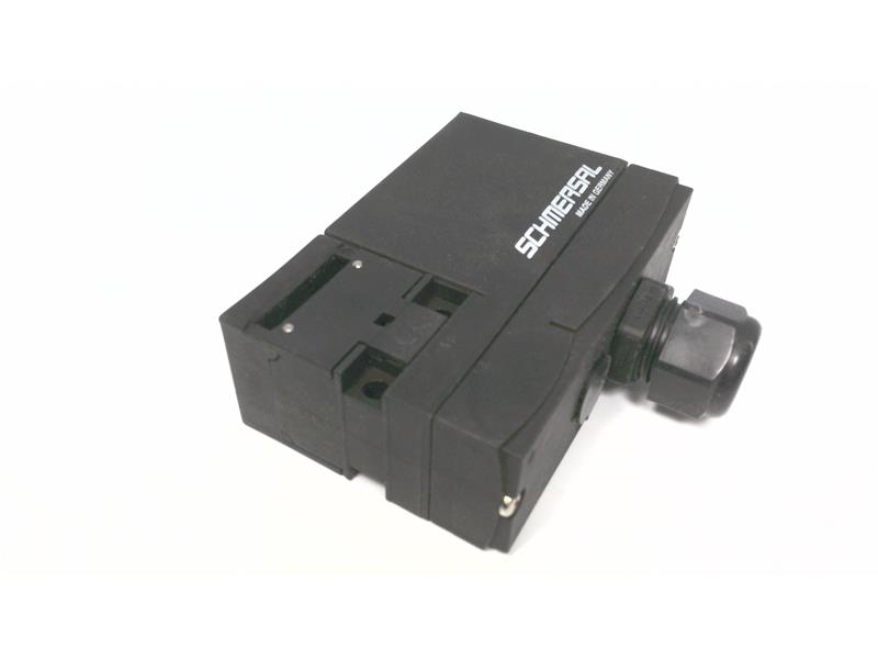 SCHMERSAL AZM 170-02ZKA 24VAC/DC