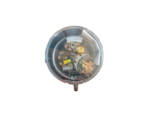 DA-33-127-4 by DWYER