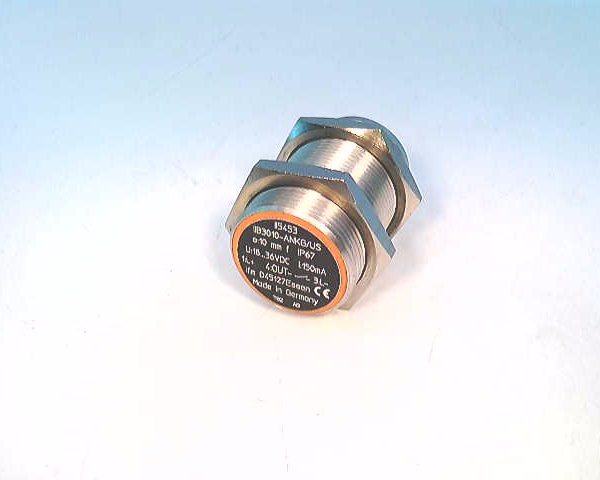 EFECTOR IIB3010-ANKG/US-100-DNS-II5453